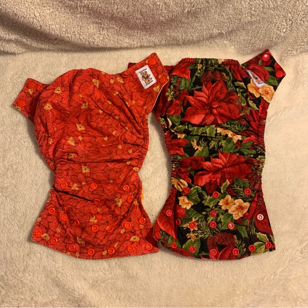 Christmas theme diaper covers red poinsettia